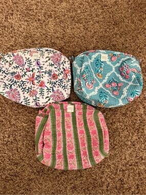 Set of 3 quilted pouches